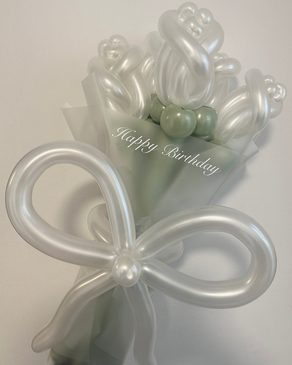 Rose Bouquet (Pearl White)