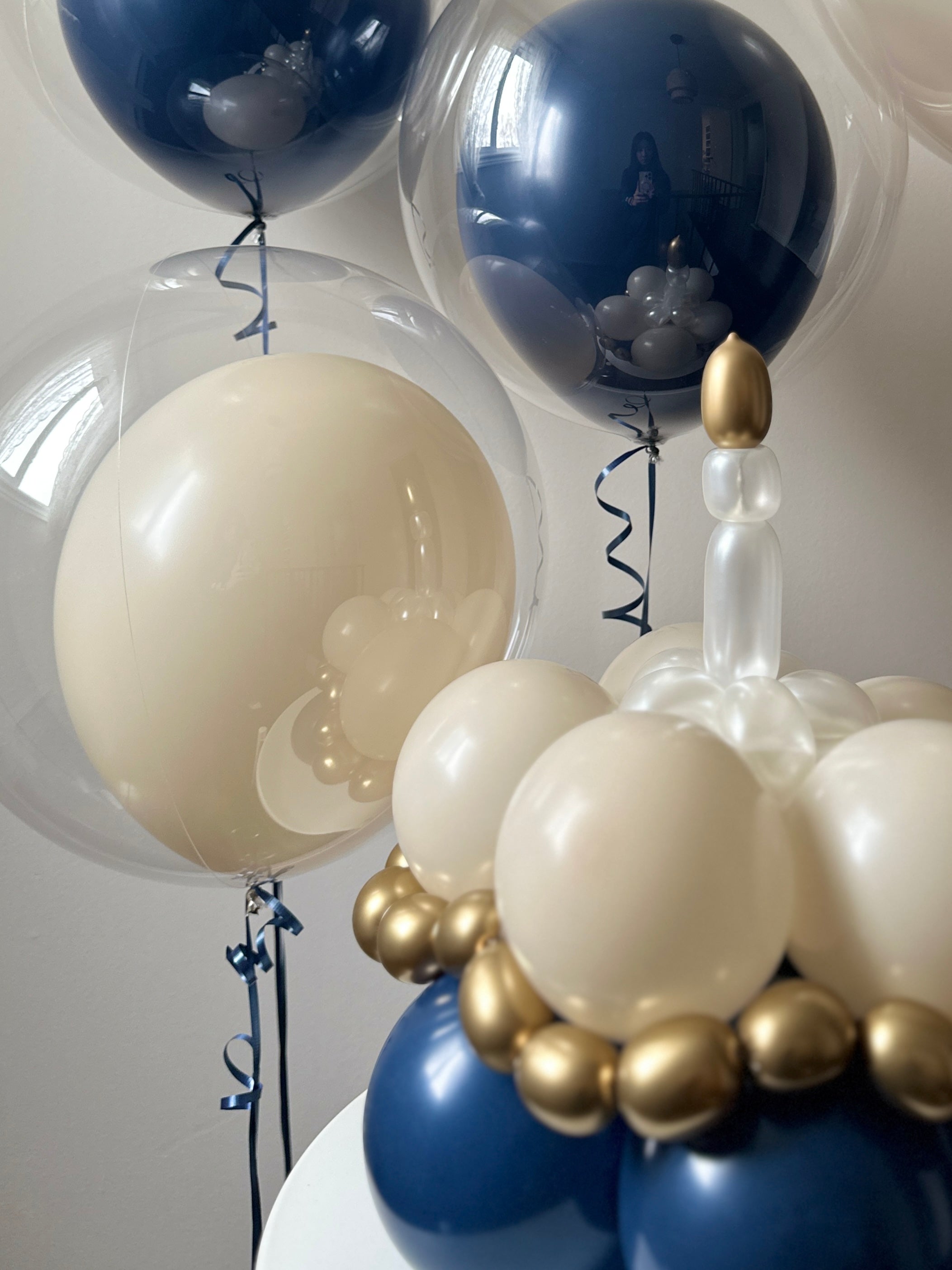 Balloon Cake (Medium)