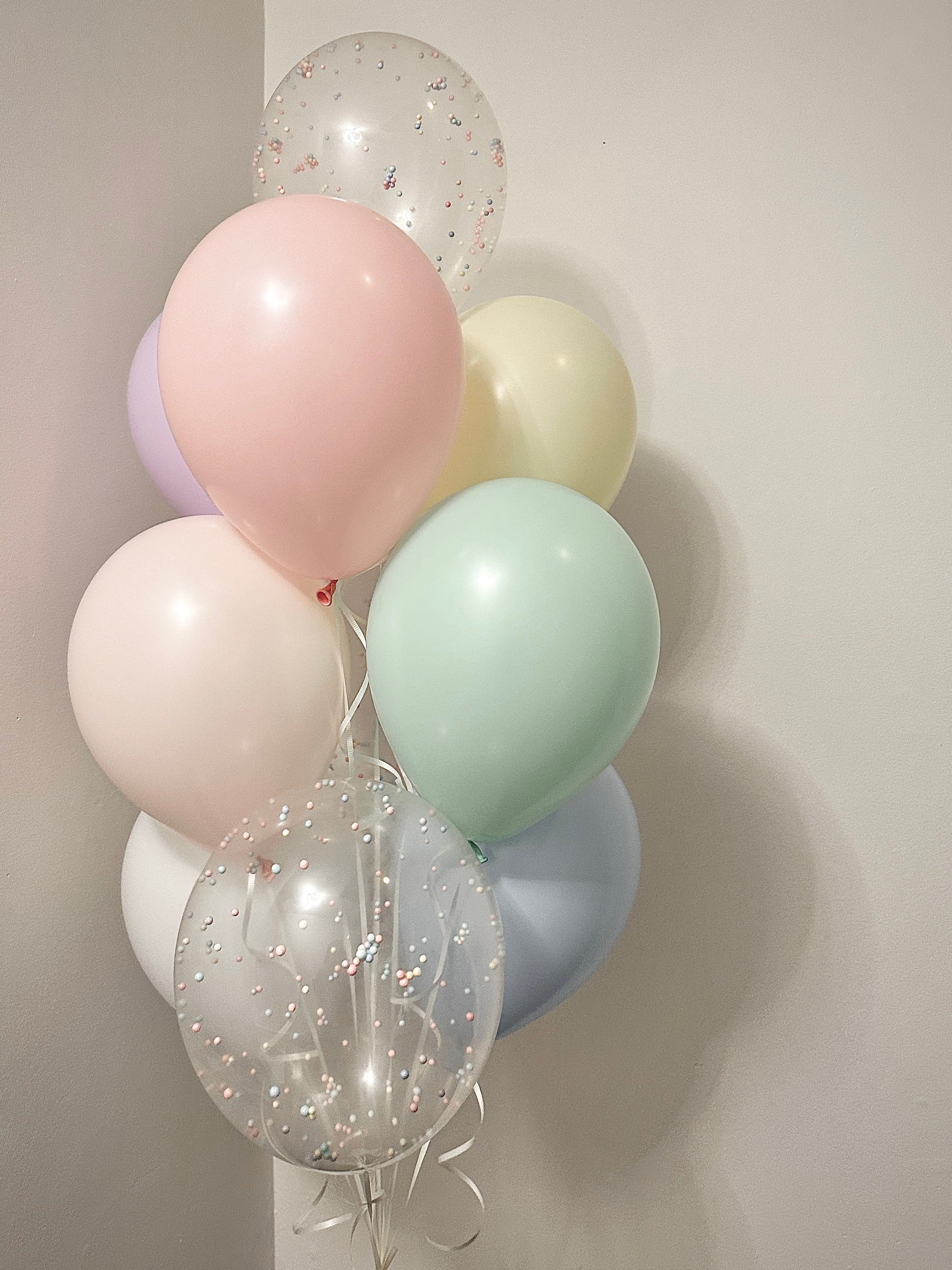 11" Latex Balloon Bouquet - Solids & Pastel ball Mix