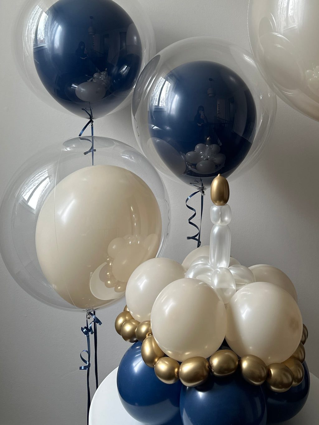 Balloon Cake (Medium)