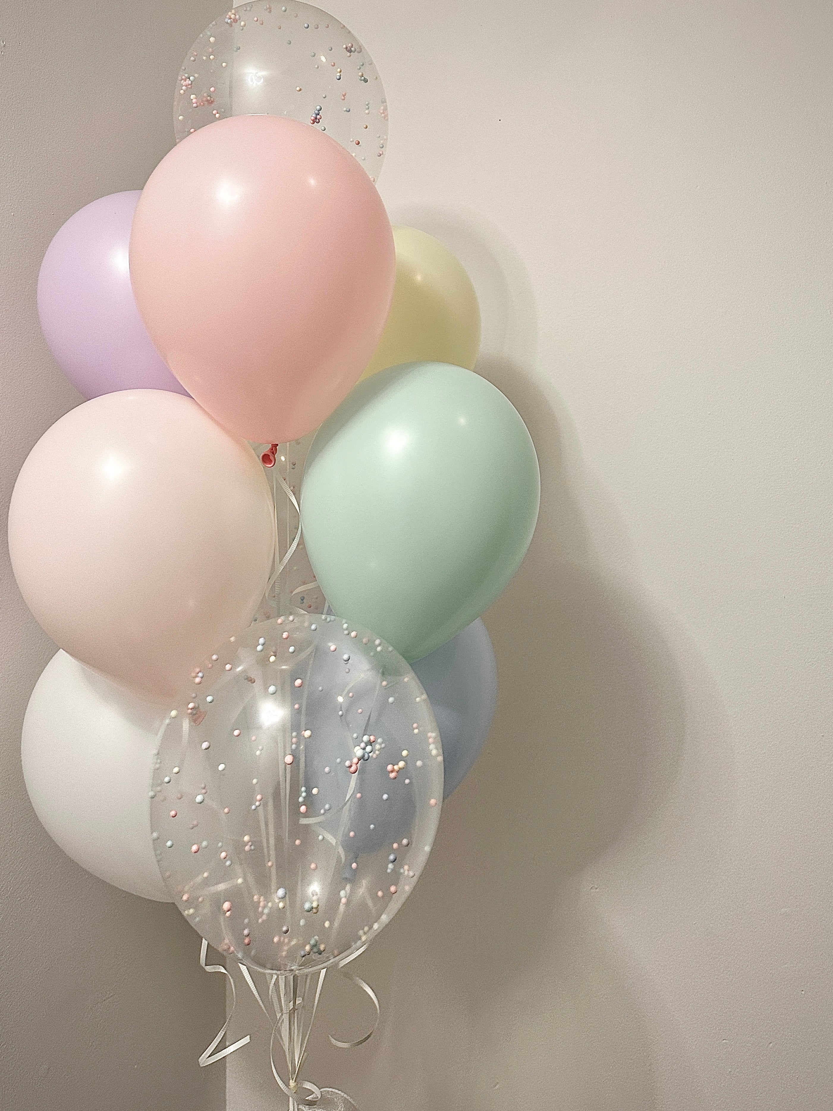 11" Latex Balloon Bouquet - Solids & Pastel ball Mix