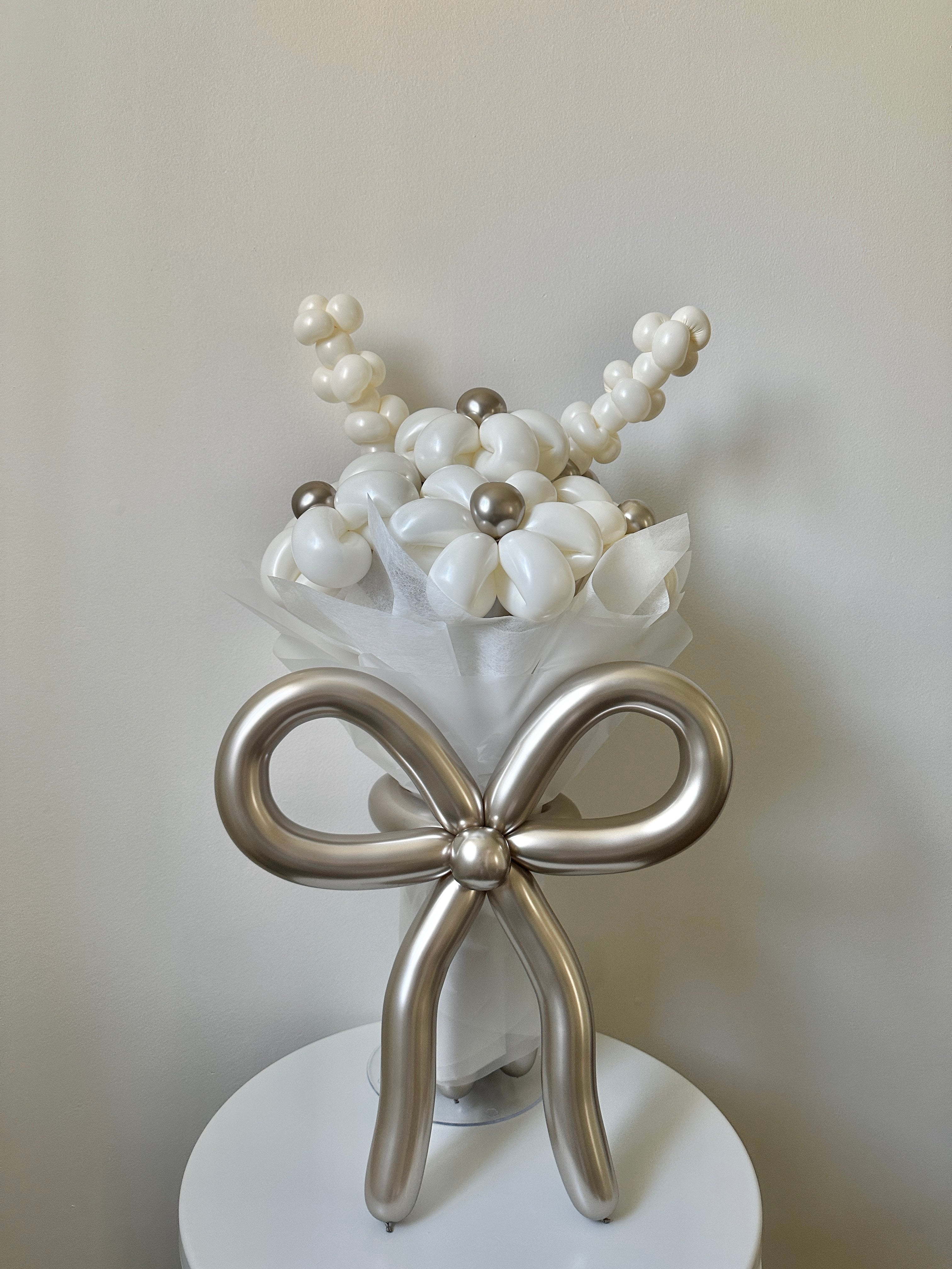 Daisy Bouquet with Lavender